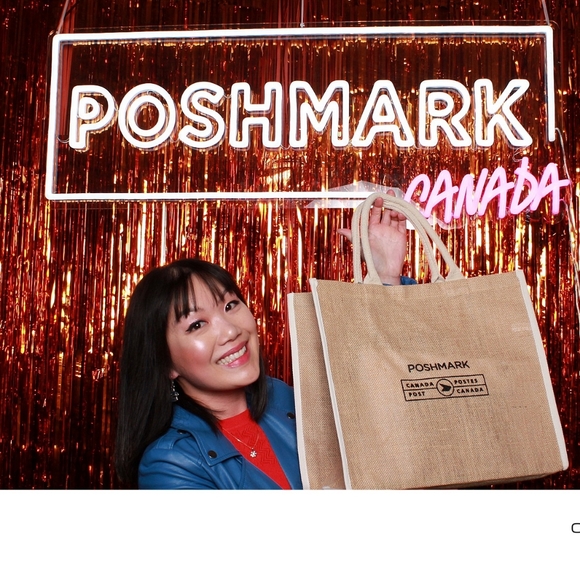 Meet your Posher, Holly - Picture 2 of 2